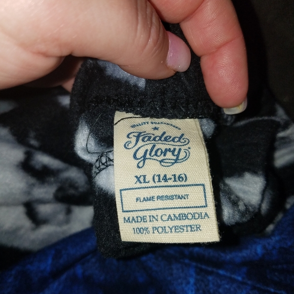 2 pairs Youth XL 14-16 PJ pants - Picture 3 of 3